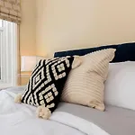 Spacious 3 Bed In *