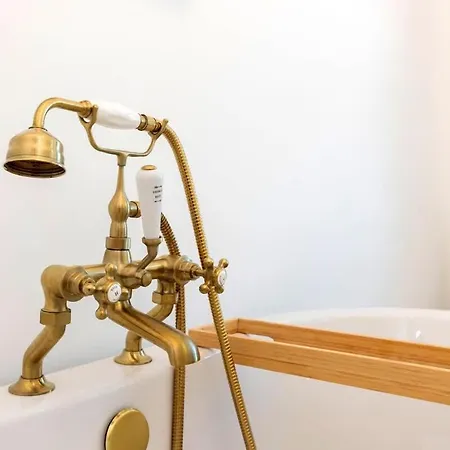 Spacious 3 Bed In アパート ソルトバーン・バイ・ザ・シー